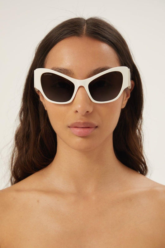 Balenciaga MAX butterfly sunglasses in white - Lux Studios