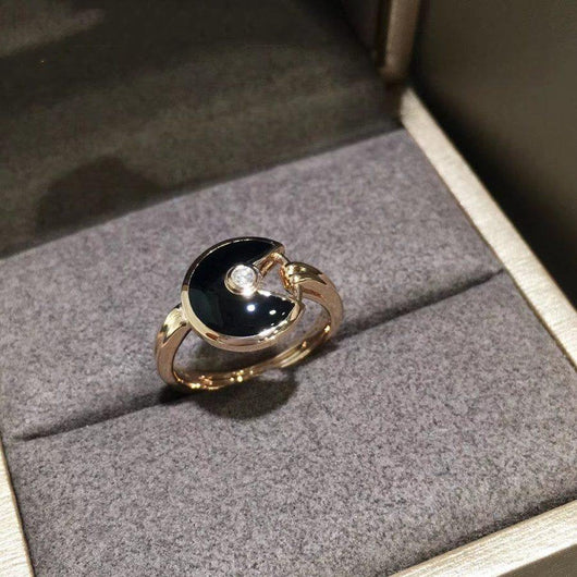 AMULETTE ONYX RING ROSE GOLD DIAMOND