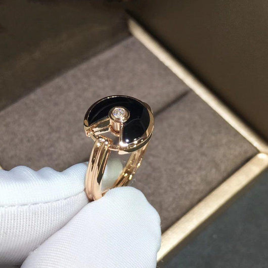 AMULETTE ONYX RING ROSE GOLD DIAMOND