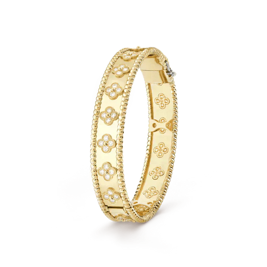 Gift unlocked - Essential Clovers bracelet - Lux Studios