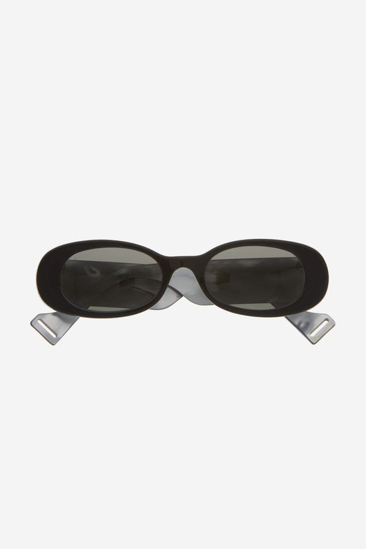 Gucci black oval sunglasses - Lux Studios