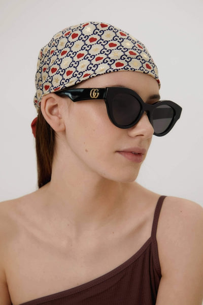 Gucci cat eye black sunglasses with GG logo - Lux Studios
