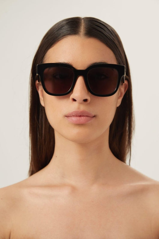 Gucci GG0998S squared femenine black sunglasses - Lux Studios
