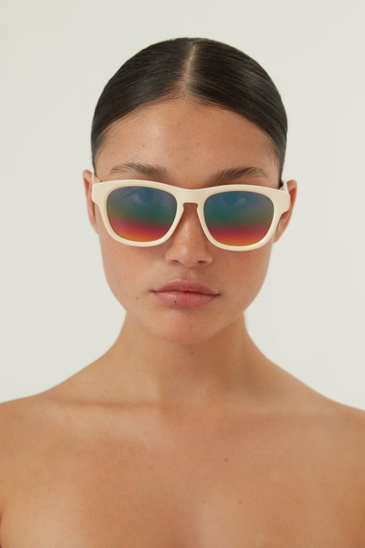 Gucci ivory sporty sunglasses - Lux Studios