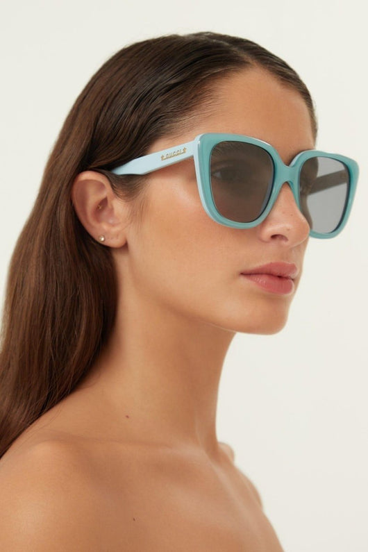 Gucci oversized cat eye blue sunglasses - Lux Studios