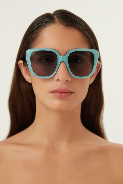 Gucci oversized cat eye blue sunglasses - Lux Studios