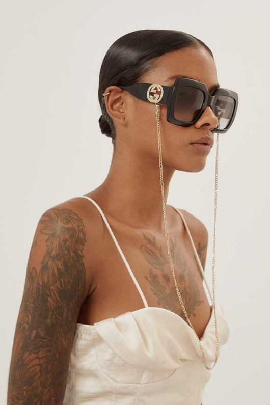 Gucci oversized femenine black sunglasses with integrated GG logo - Lux Studios