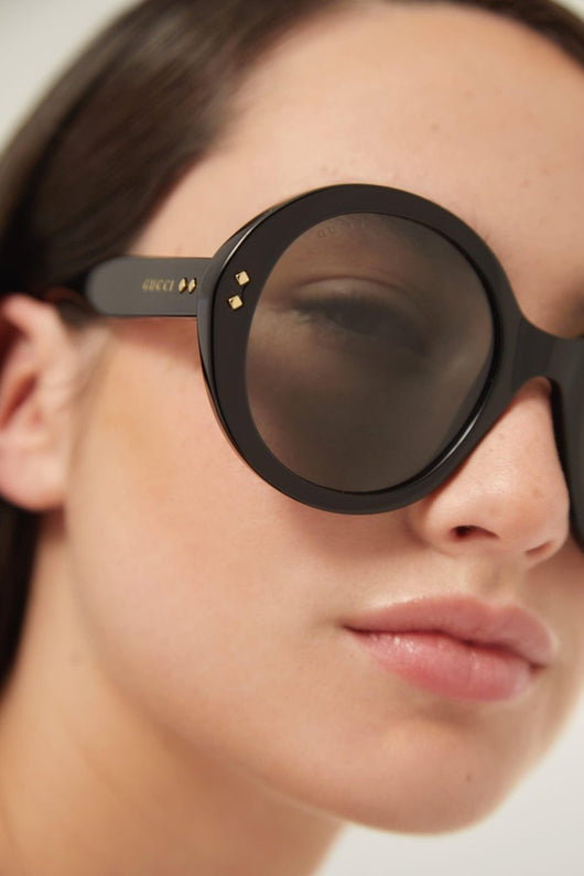 Gucci round style black sunglasses - Lux Studios