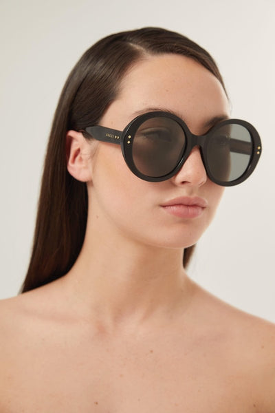 Gucci round style black sunglasses - Lux Studios