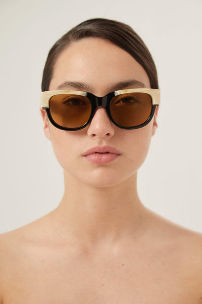 Gucci squared black and ivory acetate sunglasses - Lux Studios