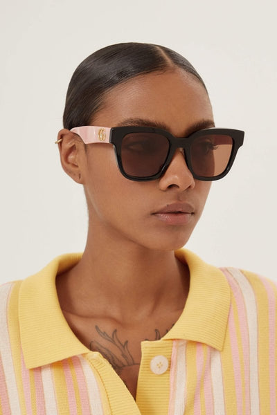 Gucci squared femenine black and marble pink sunglasses - Lux Studios