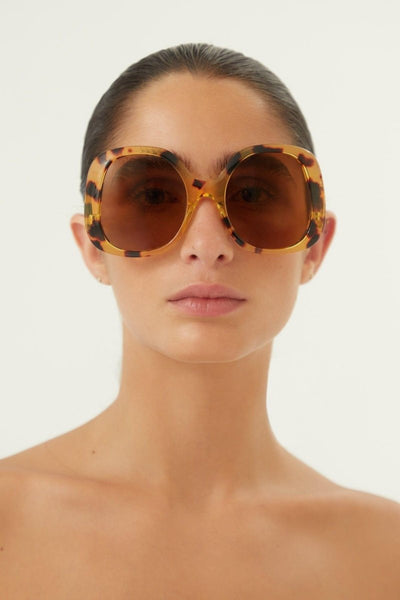 Gucci vintage look havana sunglasses - Lux Studios