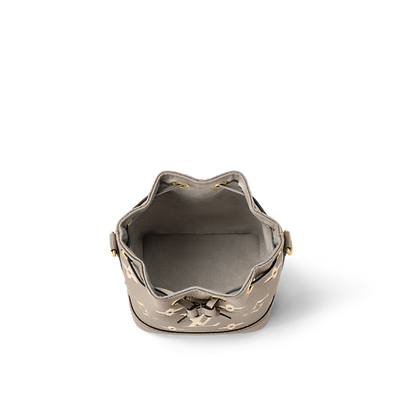 Nano Noé Grained Leather