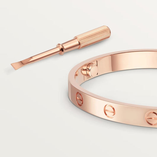 LOVE BRACELET - Lux Studios