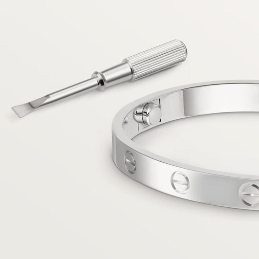 LOVE BRACELET - Lux Studios