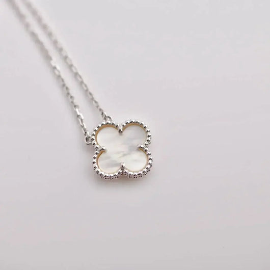 CLOVER  15MM WHITE MOTHER-OF-PEARL SILVER