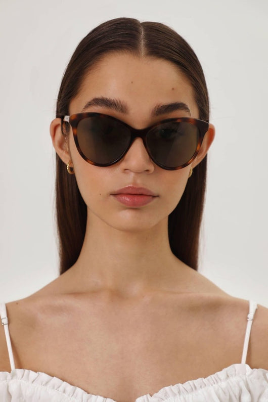 Saint Laurent cat-eye havana sunglasses - Lux Studios