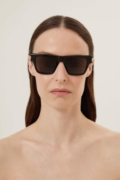 Saint Laurent squared black angular sunglasses - Lux Studios