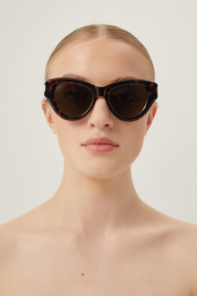 Saint Laurent super-bold cat-eye sunglasses - Lux Studios