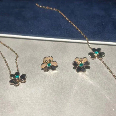 FRIVOLE  FLOWER MALACHITE EARRINGS