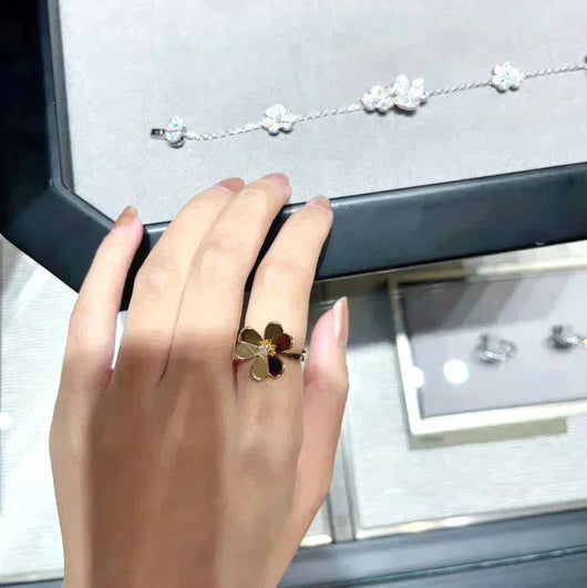 FRIVOLE GOLD RING