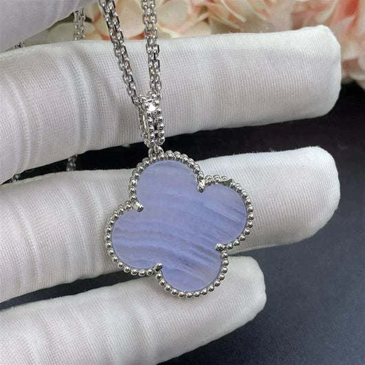 CLOVER LARGE 25MM CHALCEDONY  NECKLACE  SILVER