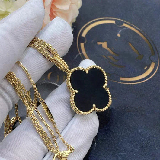 CLOVER LARGE 25MM  ONYX NECKLACE