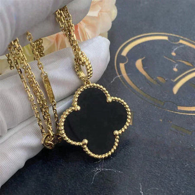 CLOVER LARGE 25MM  ONYX NECKLACE
