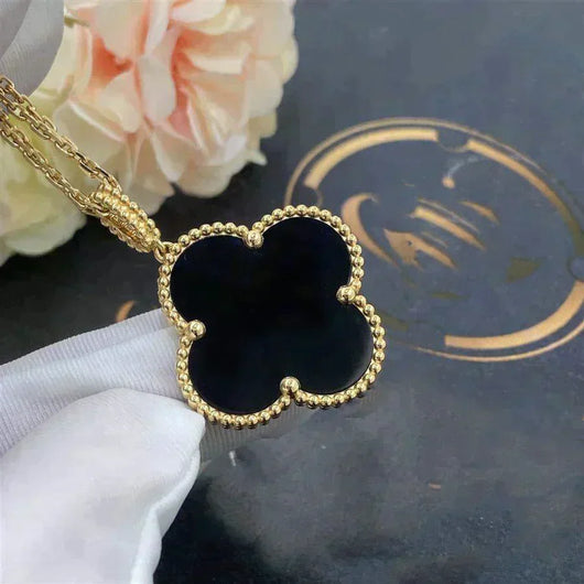 CLOVER LARGE 25MM  ONYX NECKLACE
