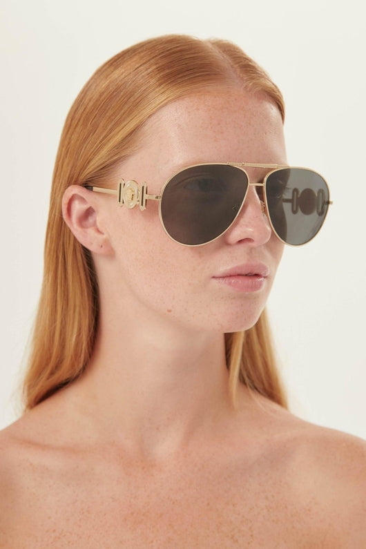 Versace caravan sunglasses with gold details - Lux Studios