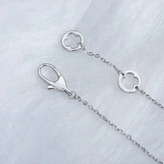 FIOREVER NECKLACE DIAMOND CENTER